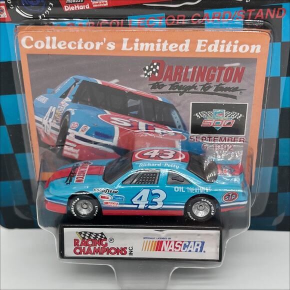 Richard Petty 43 Diecast Car 1992 Fan Appreciation Tour Darlington - Picture 2 of 3